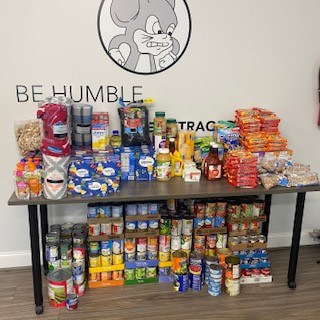 Northwest Exterminating’s Region 1 Teams Unite to Collect Over 1,700 Food Items in October Charity Drive